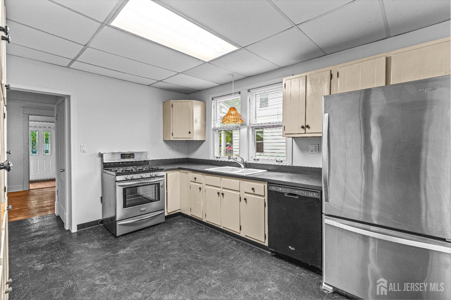 110 N 5th Avenue, Highland Park, NJ, 08904 image 10