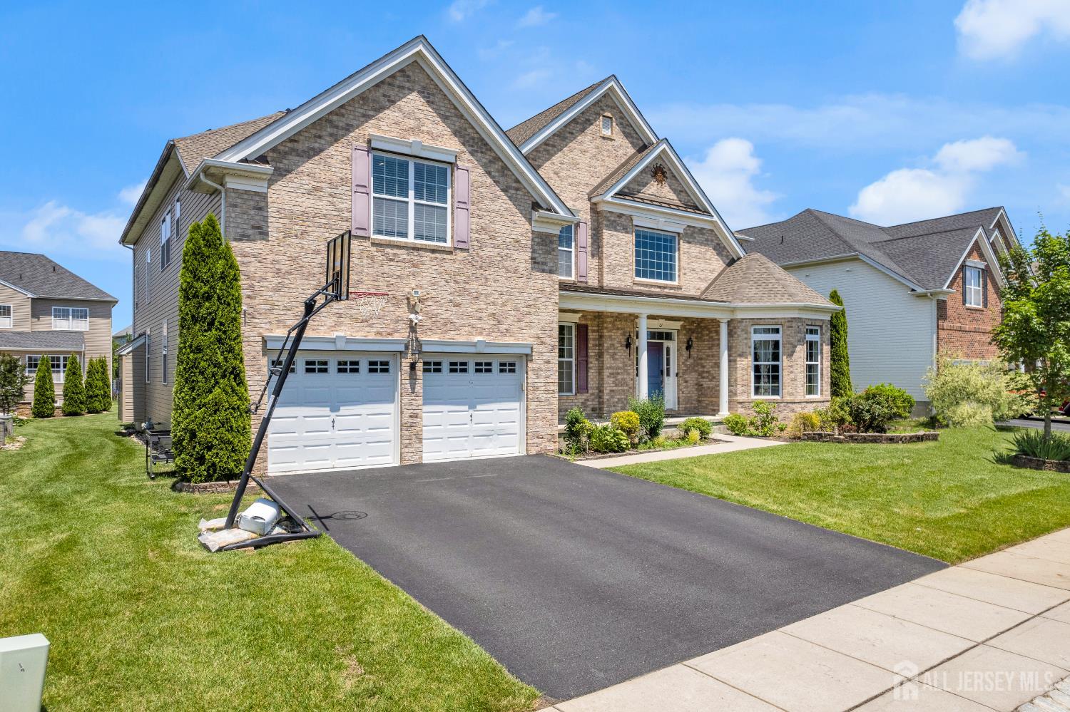 27 Greylynne Drive Image 2