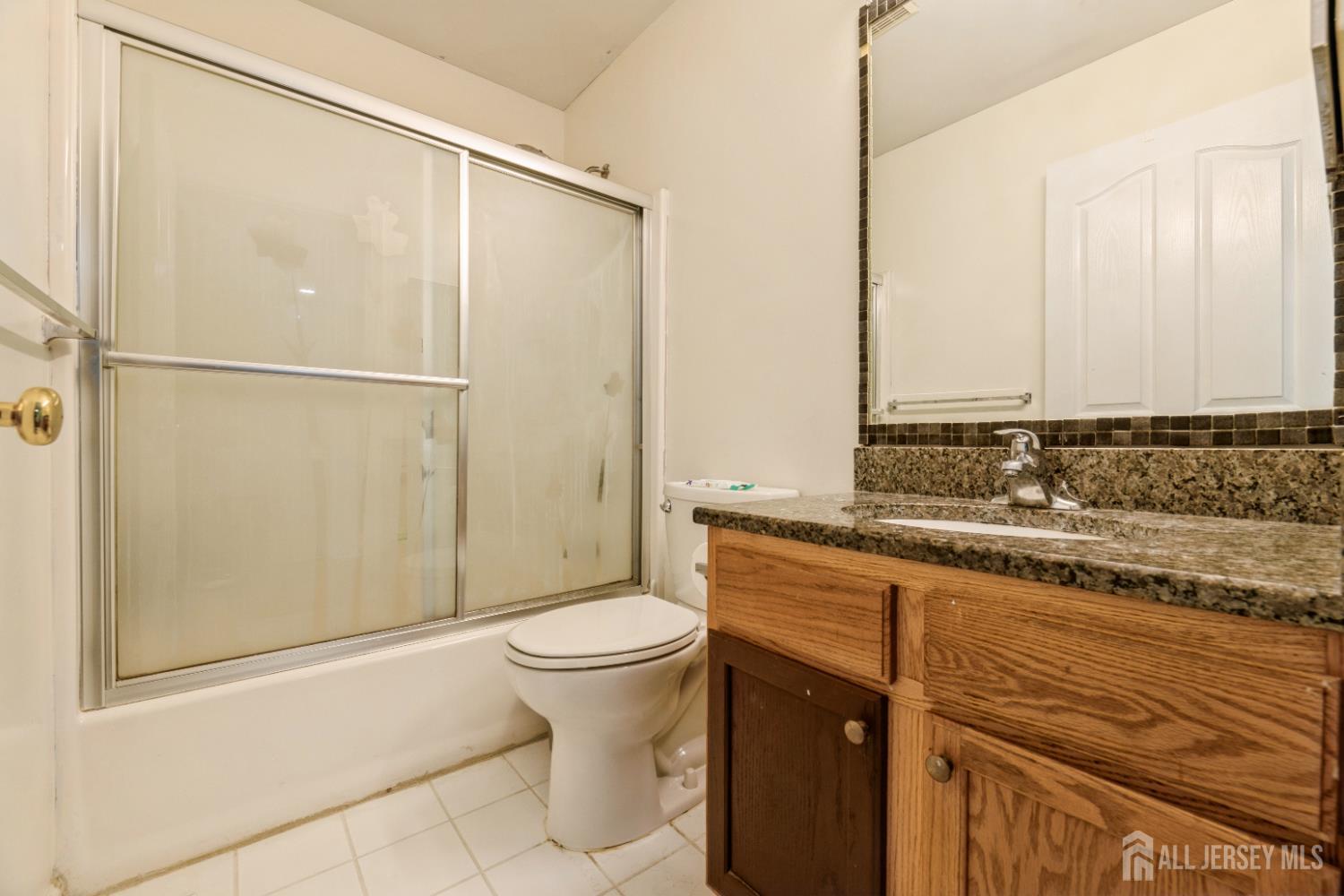 1404 Yarrow Circle, South Brunswick, NJ, 08810 image 22