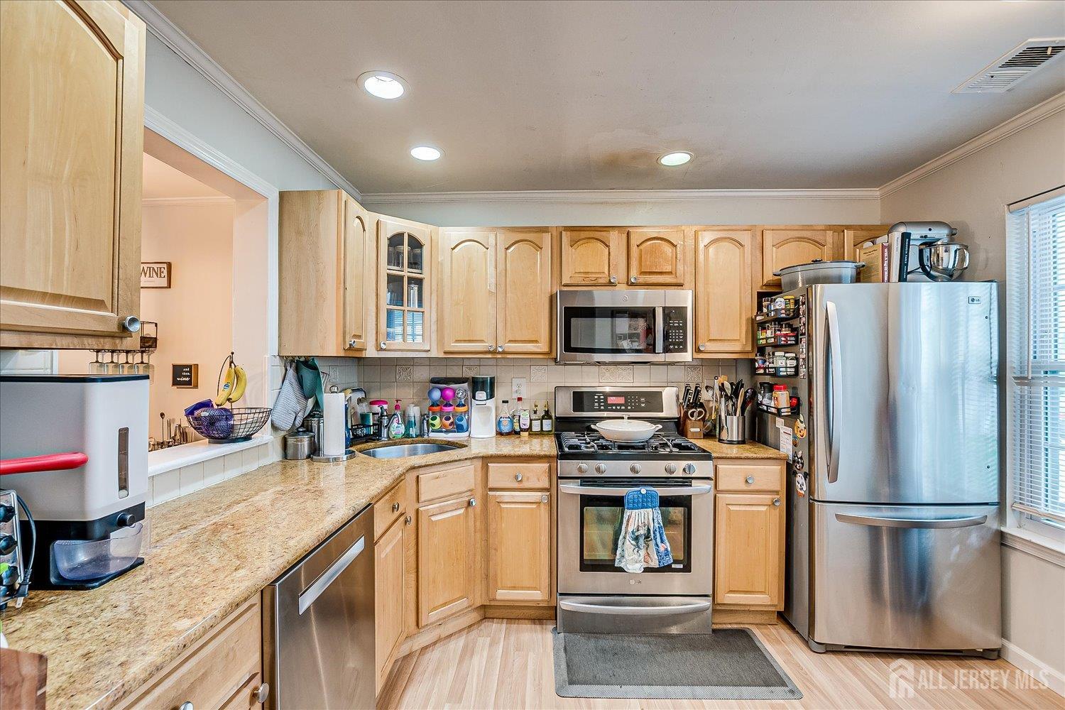 325 McDowell Drive, East Brunswick, NJ, 08816 image 7