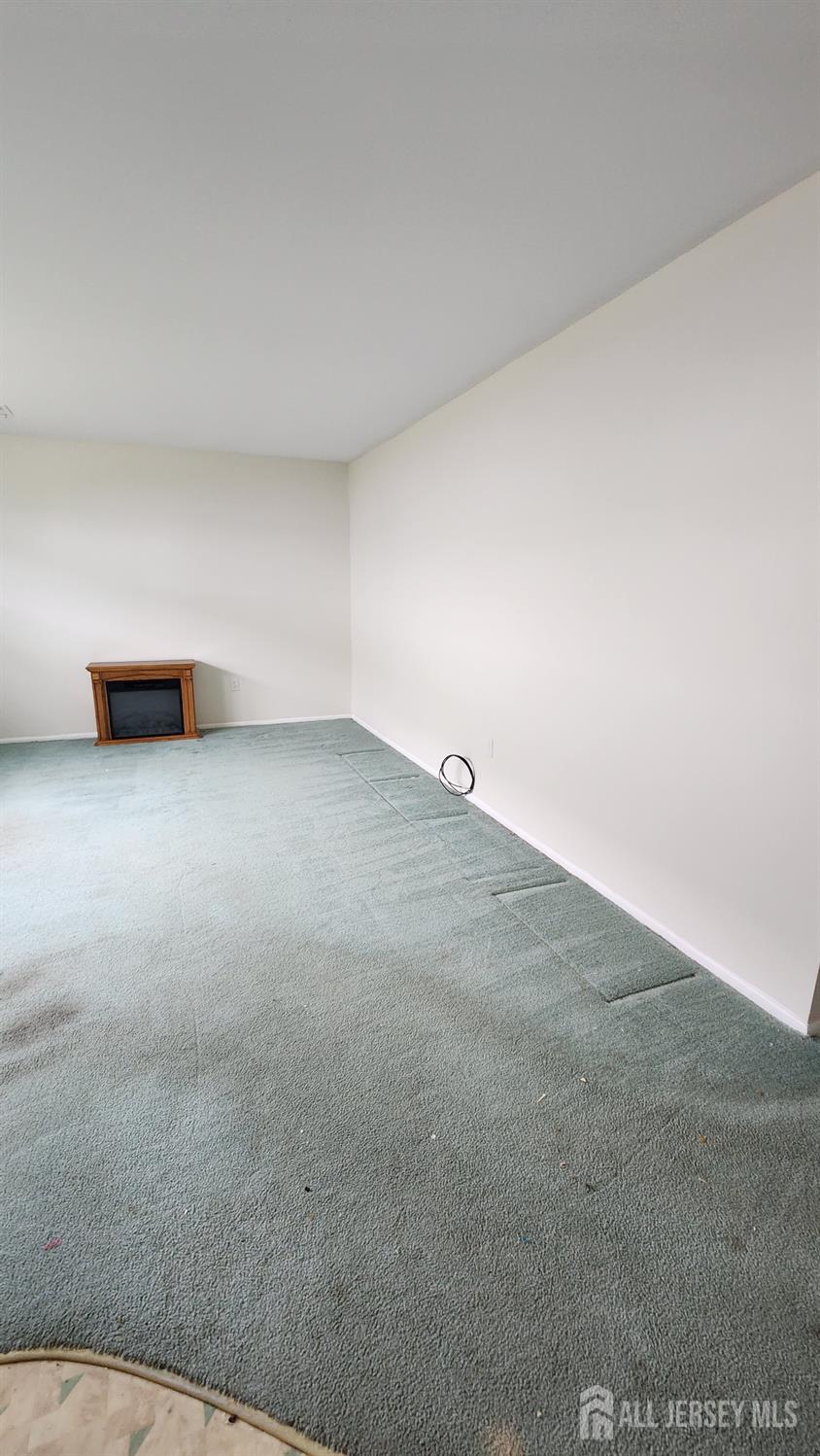 4 Florida Court, Old Bridge, NJ, 07747 image 36