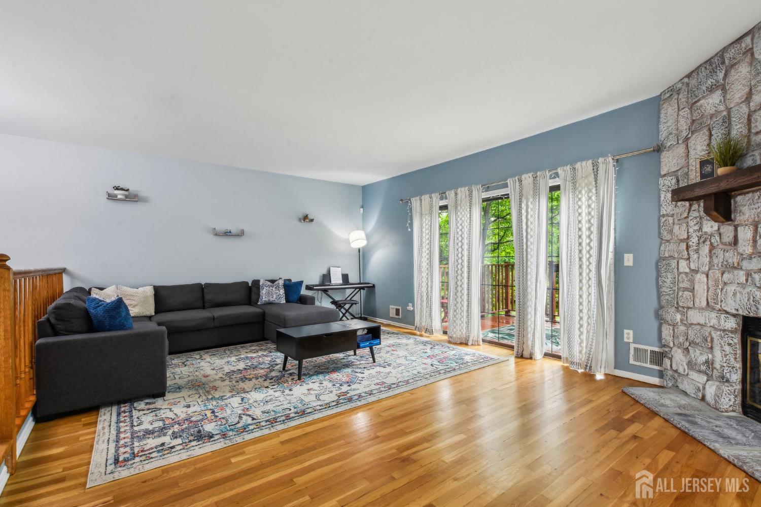 25 Manor Drive, Hillsborough, NJ, 08844