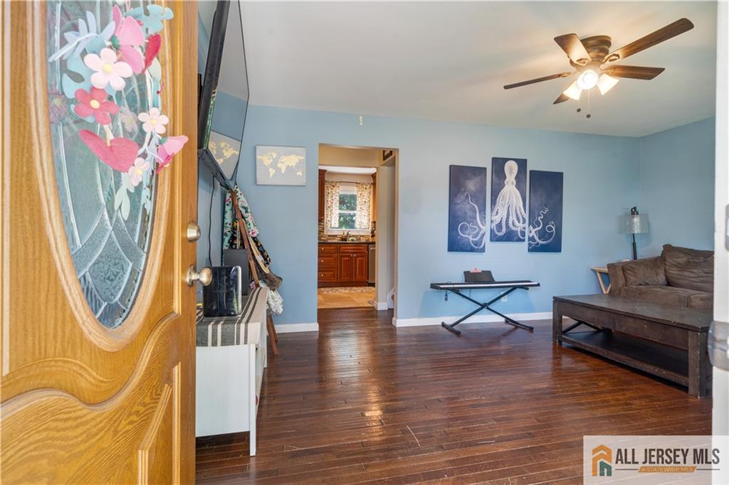 130 Tunison Road, New Brunswick, NJ, 08901 image 26