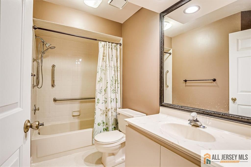 331 Cozzens Court 331, East Brunswick, NJ, 08816 image 15