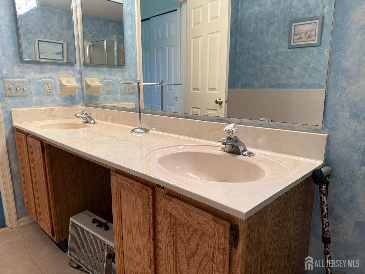 1 Allen Court, Manalapan, NJ, 07726 image 33