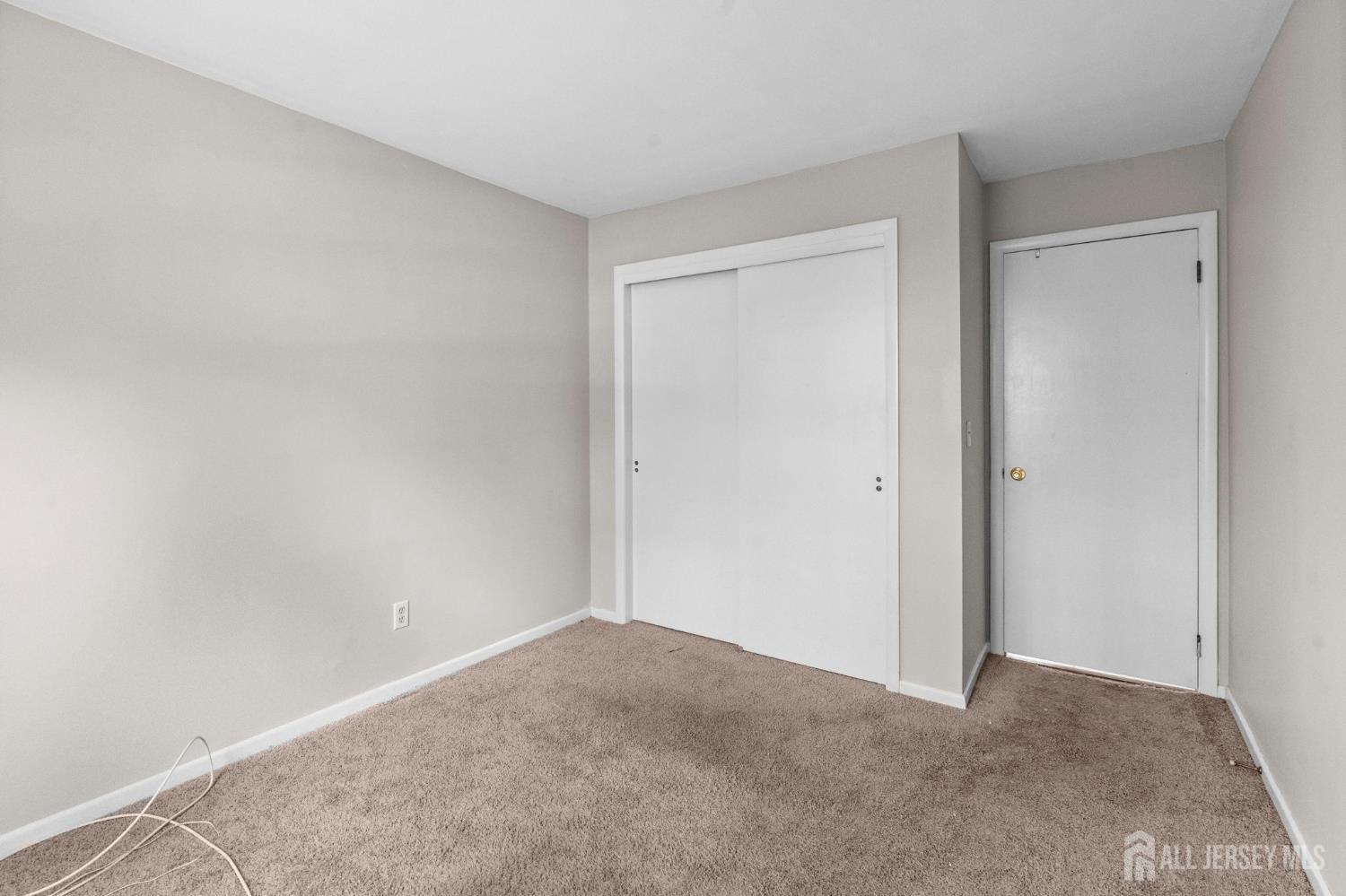 31 Hanover Square, Middlesex, NJ, 08846 image 18