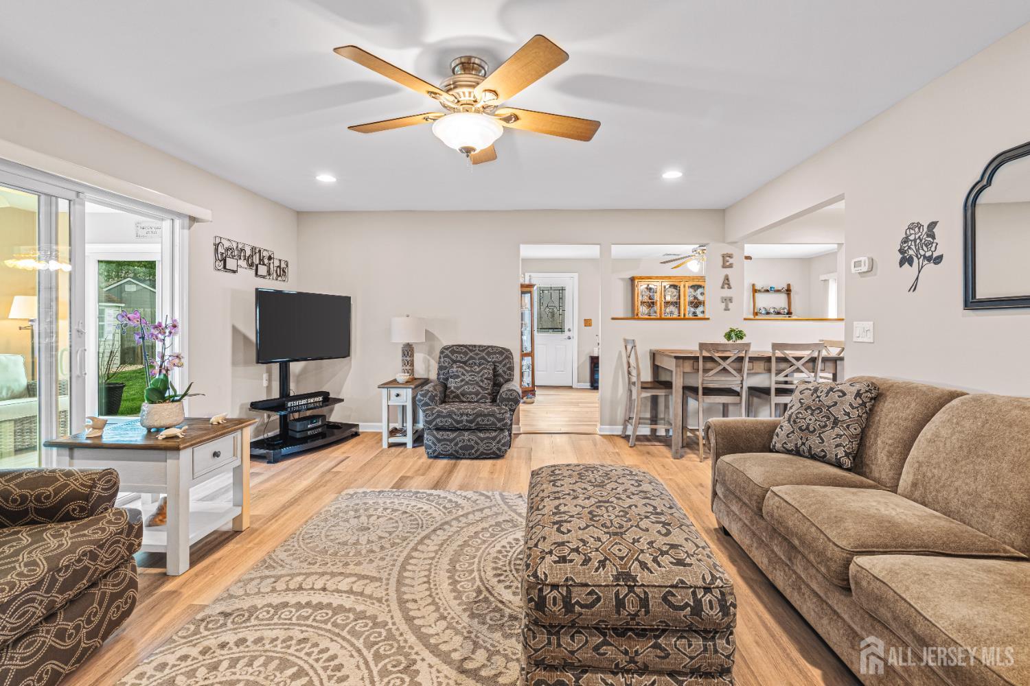 27 Sunrise Road, Old Bridge, NJ, 08857 image 16