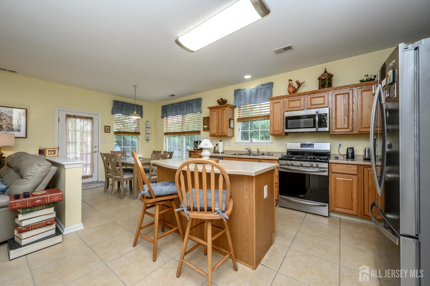 26 Woodstock Court, Jackson, NJ, 08527 image 8