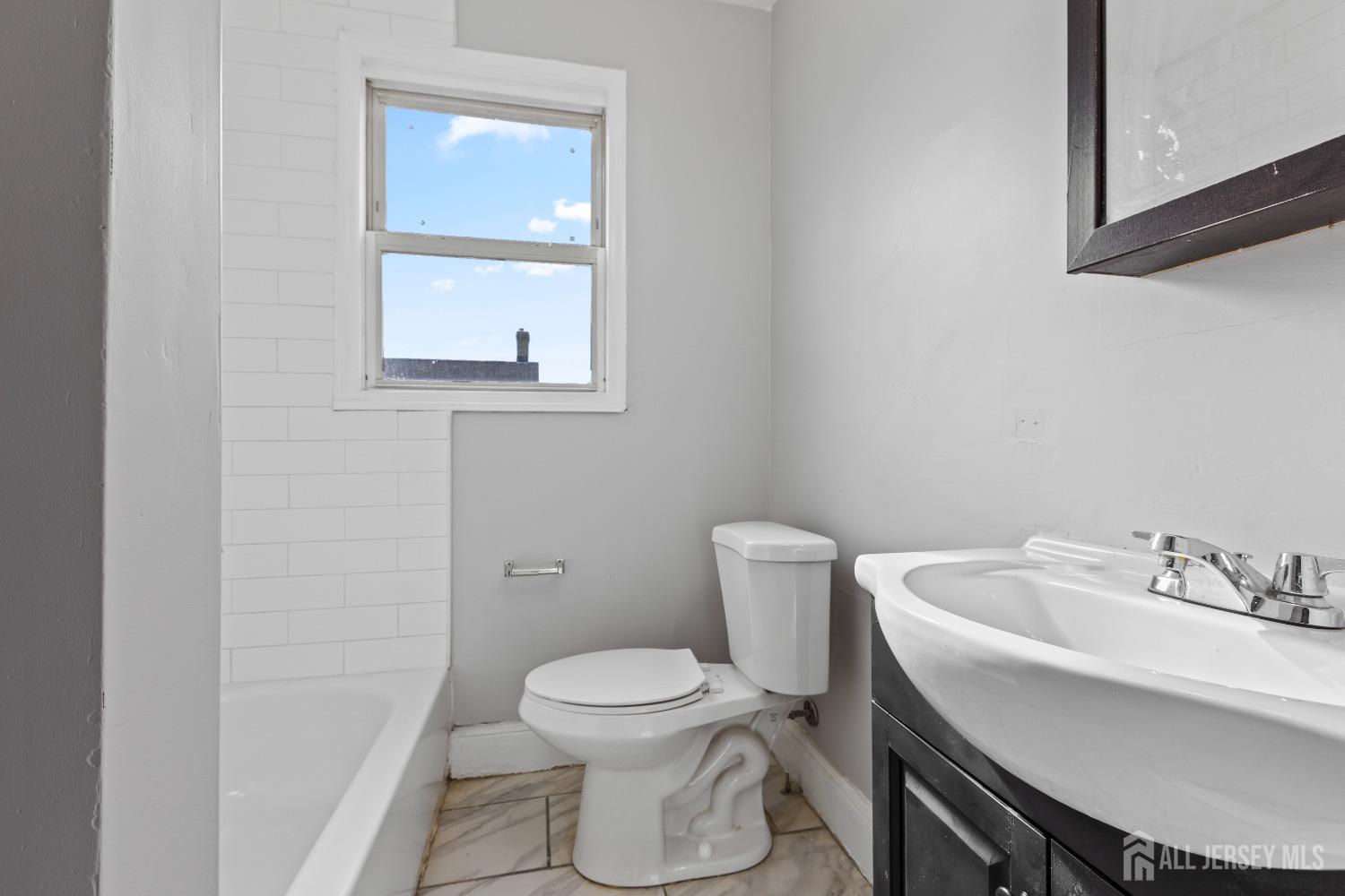 89 Woodbridge Avenue, Highland Park, NJ, 08904 image 12