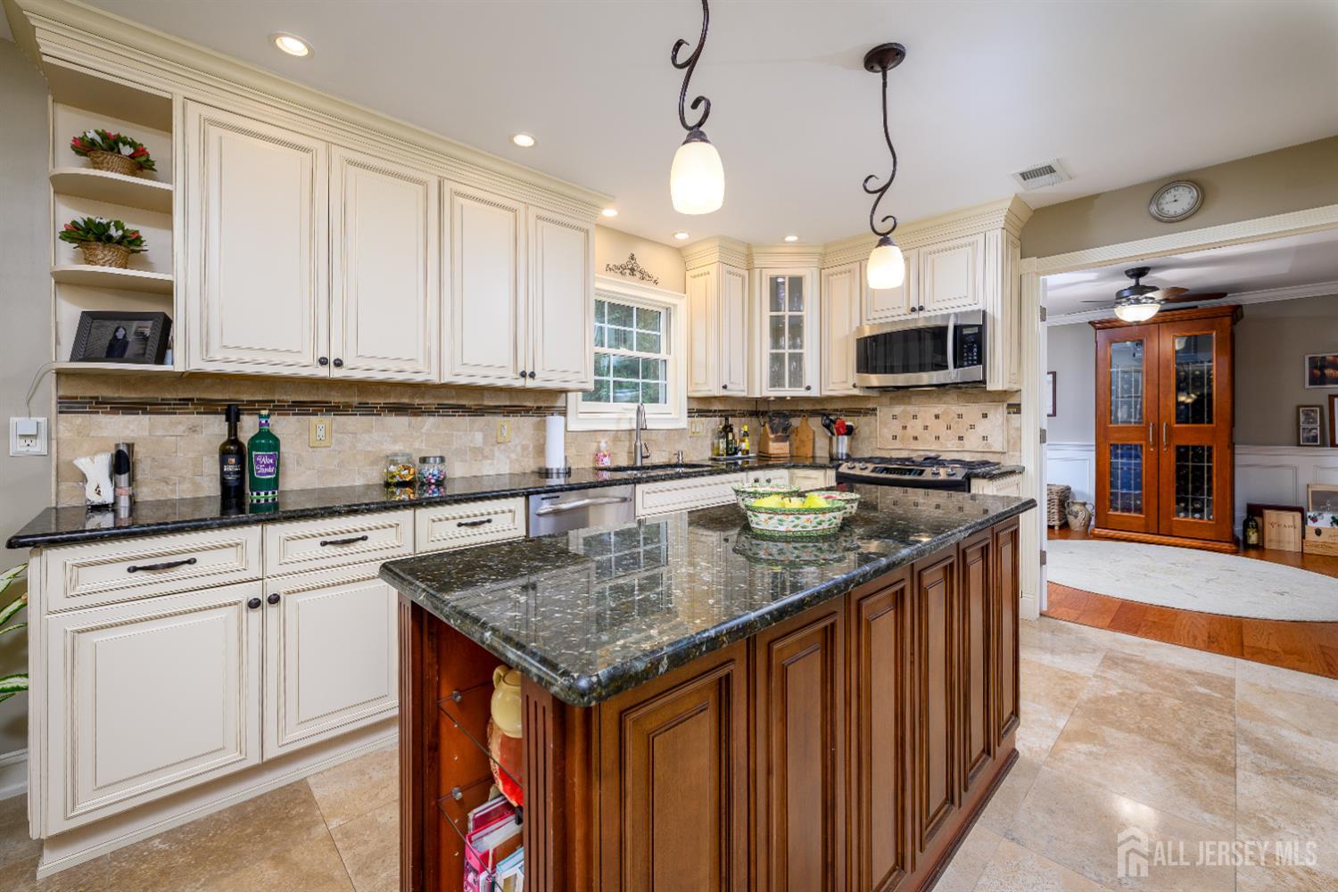 7 Manor Court, Old Bridge, NJ, 08857 image 15