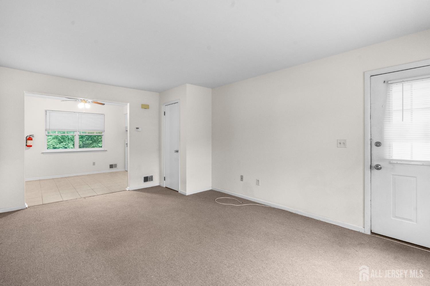 31 Hanover Square, Middlesex, NJ, 08846 image 8