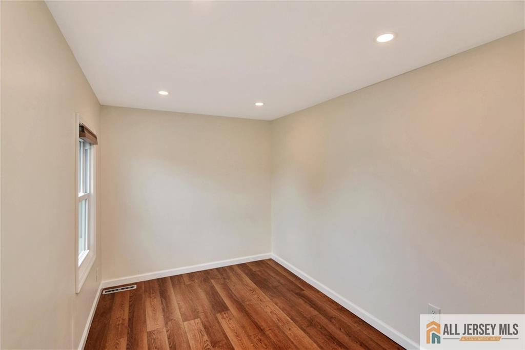 27 Laurel Street, South Amboy, NJ, 08879 image 30