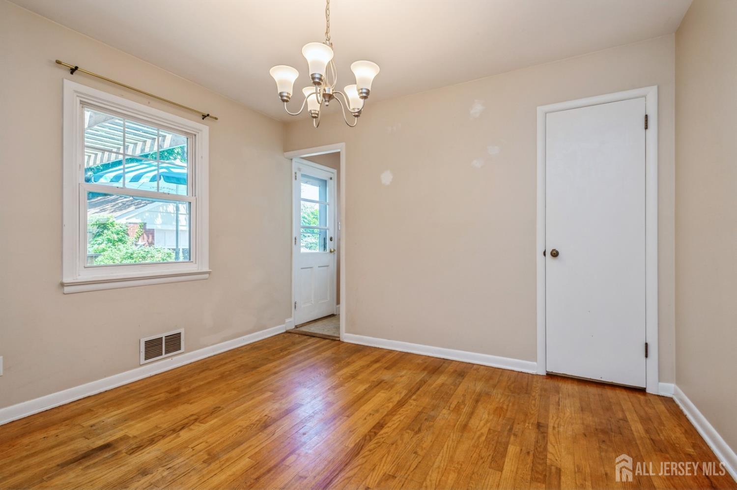 206 Charlotte Avenue, South Bound Brook, NJ, 08880 image 11