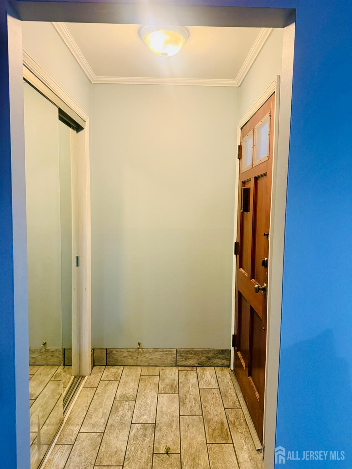 535 Fairview Avenue Image 5