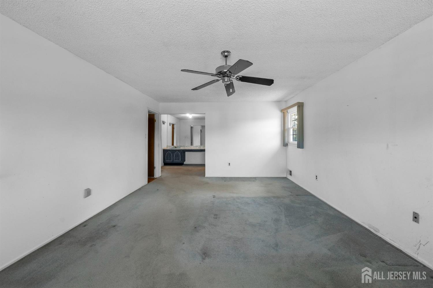 85 Hidden Lake Drive, North Brunswick, NJ, 08902 image 31