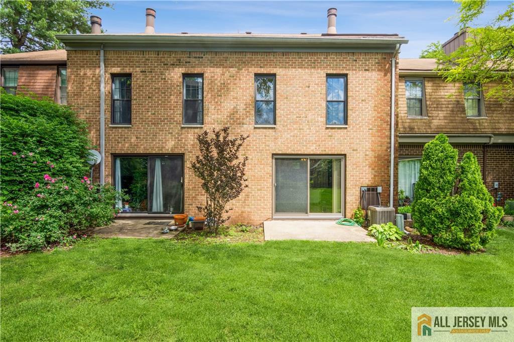 323 Gills Lane 9C, Iselin, NJ, 08830 image 22