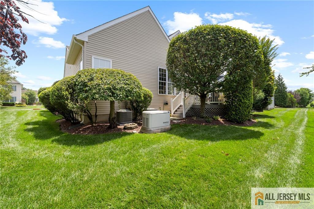 8 Tamarack Road, Monroe, NJ, 08831 image 40