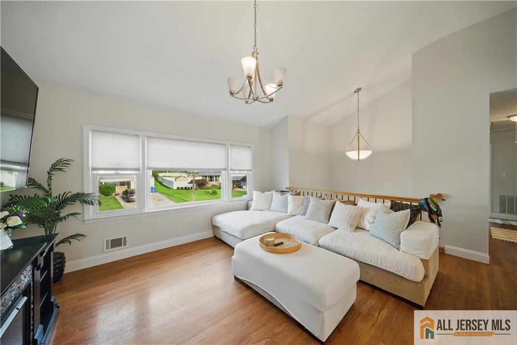 102 Murdock Street, Fords, NJ, 08863 image 27