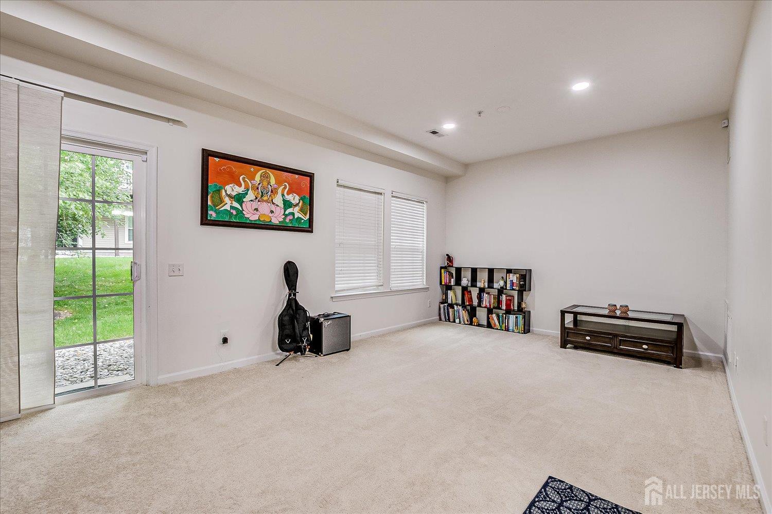 801 Mia Drive, Highland Park, NJ, 08904 image 38