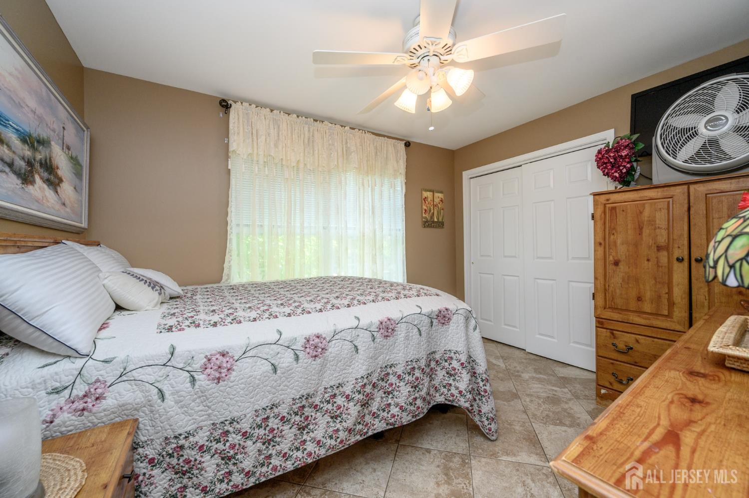 17 Strawberry Lane, Lakewood, NJ, 08701 image 21