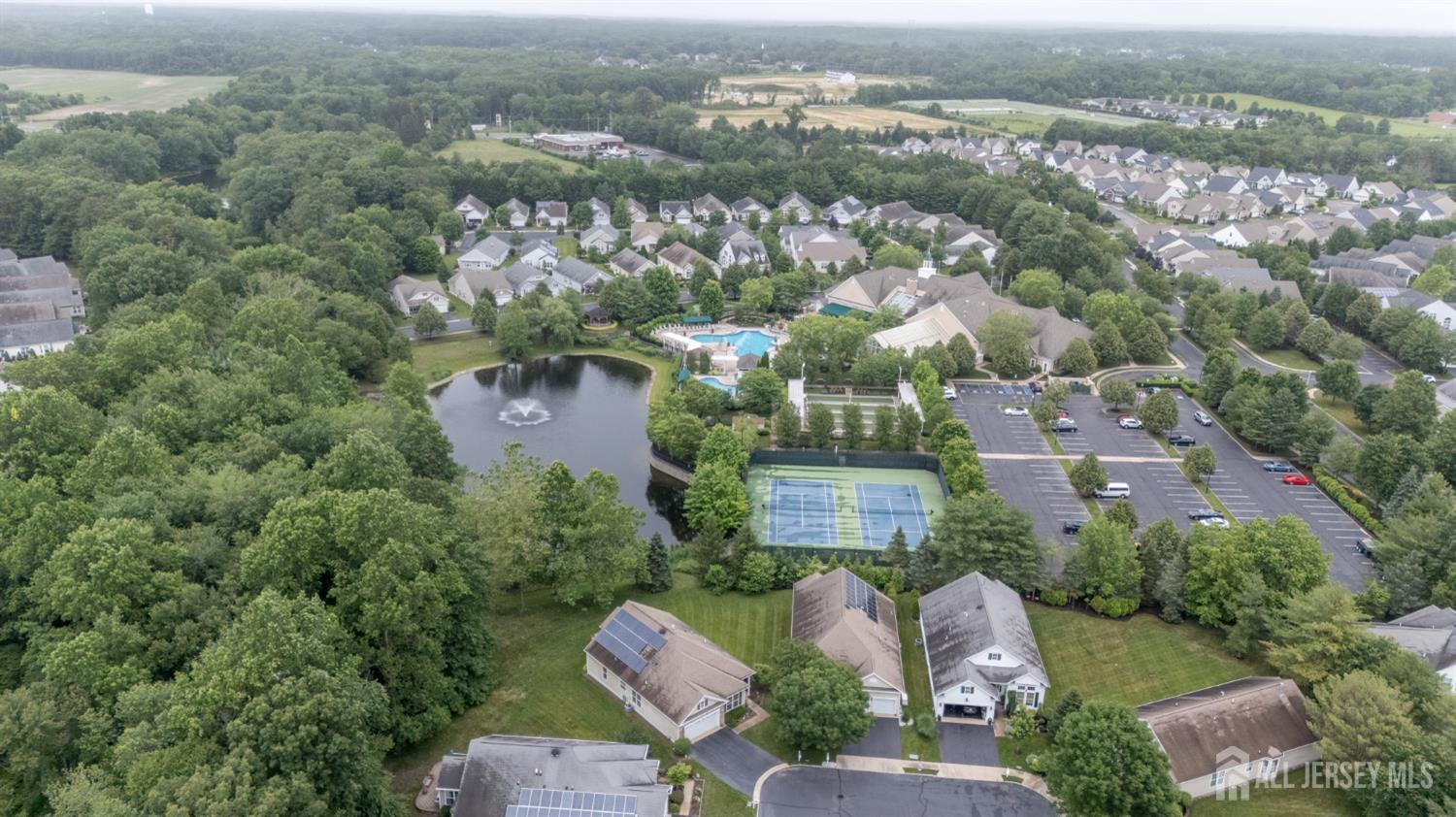 26 Woodstock Court, Jackson, NJ, 08527 image 36