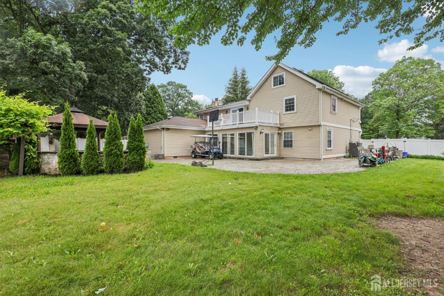 364 Grandview Avenue Image 4