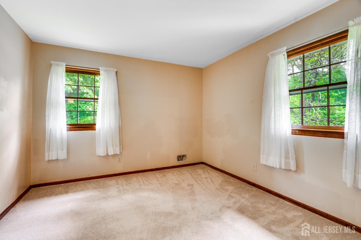 20 White Pine Road, South Brunswick, NJ, 08831 image 14