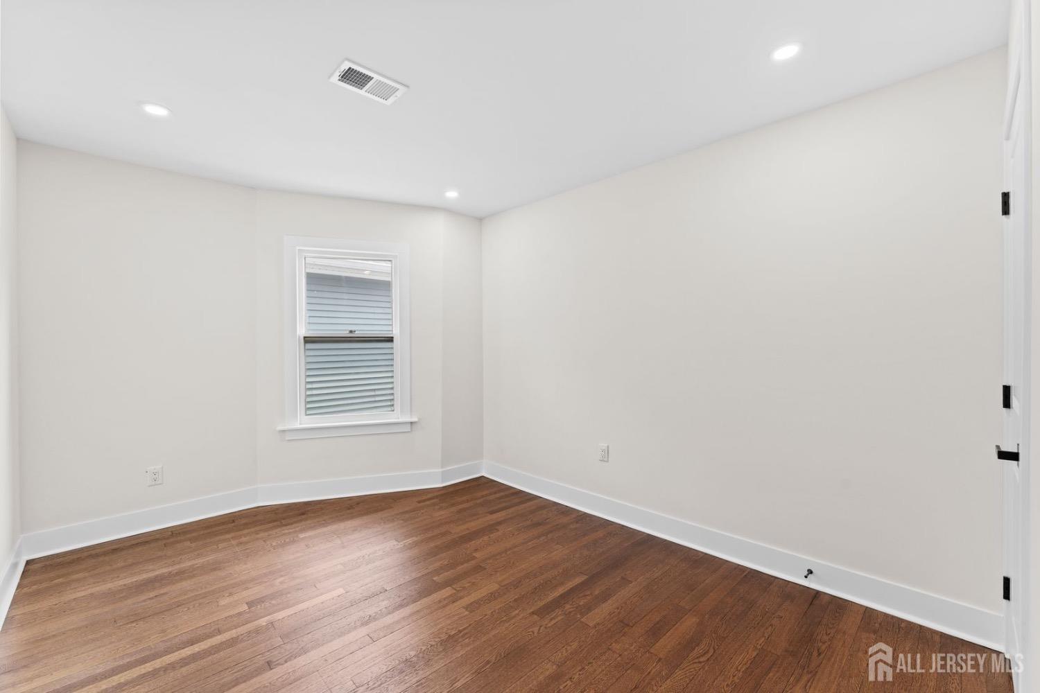 306 Main Street, South Amboy, NJ, 08879 image 20