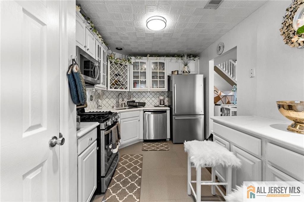 11 Rondell Lane, South Amboy, NJ, 08879 image 9