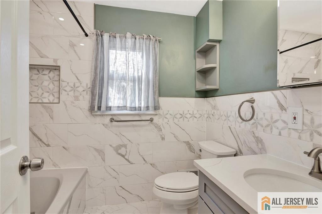 27 Laurel Street, South Amboy, NJ, 08879 image 23