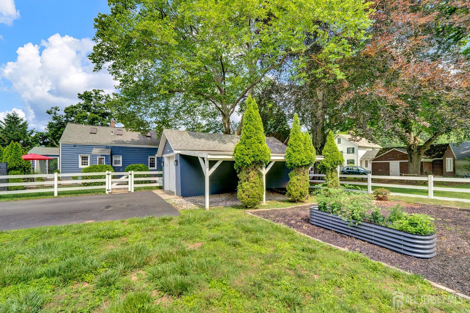 10 Shaw Drive, Franklin, NJ, 08528 image 36