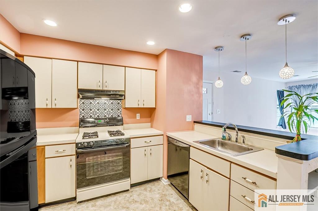 331 Cozzens Court 331, East Brunswick, NJ, 08816 image 9