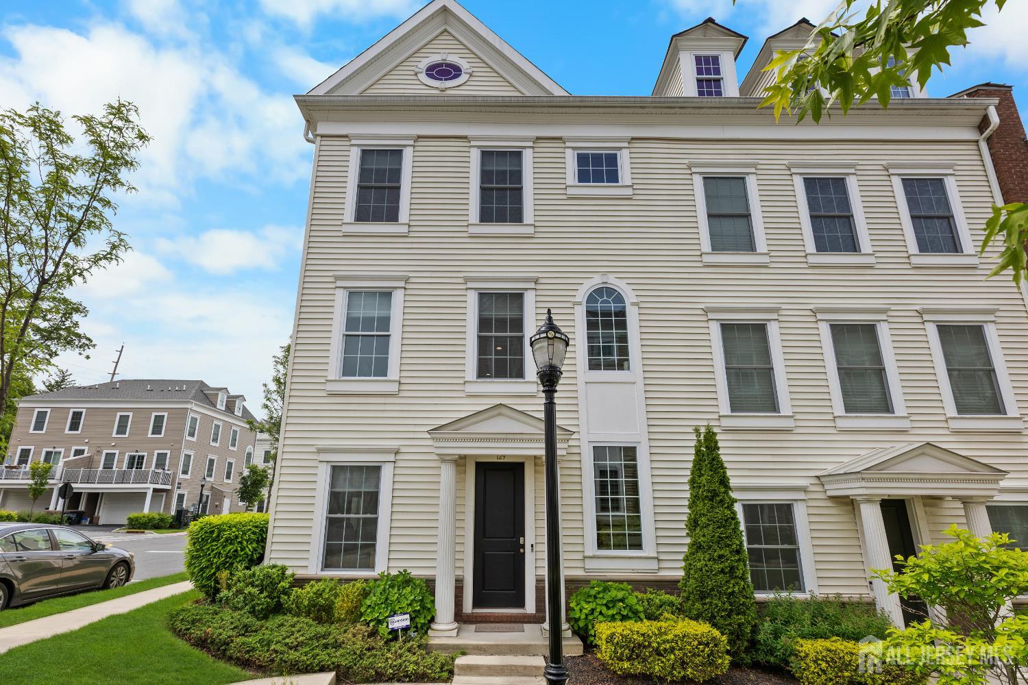 129 Roosevelt Drive Image 2