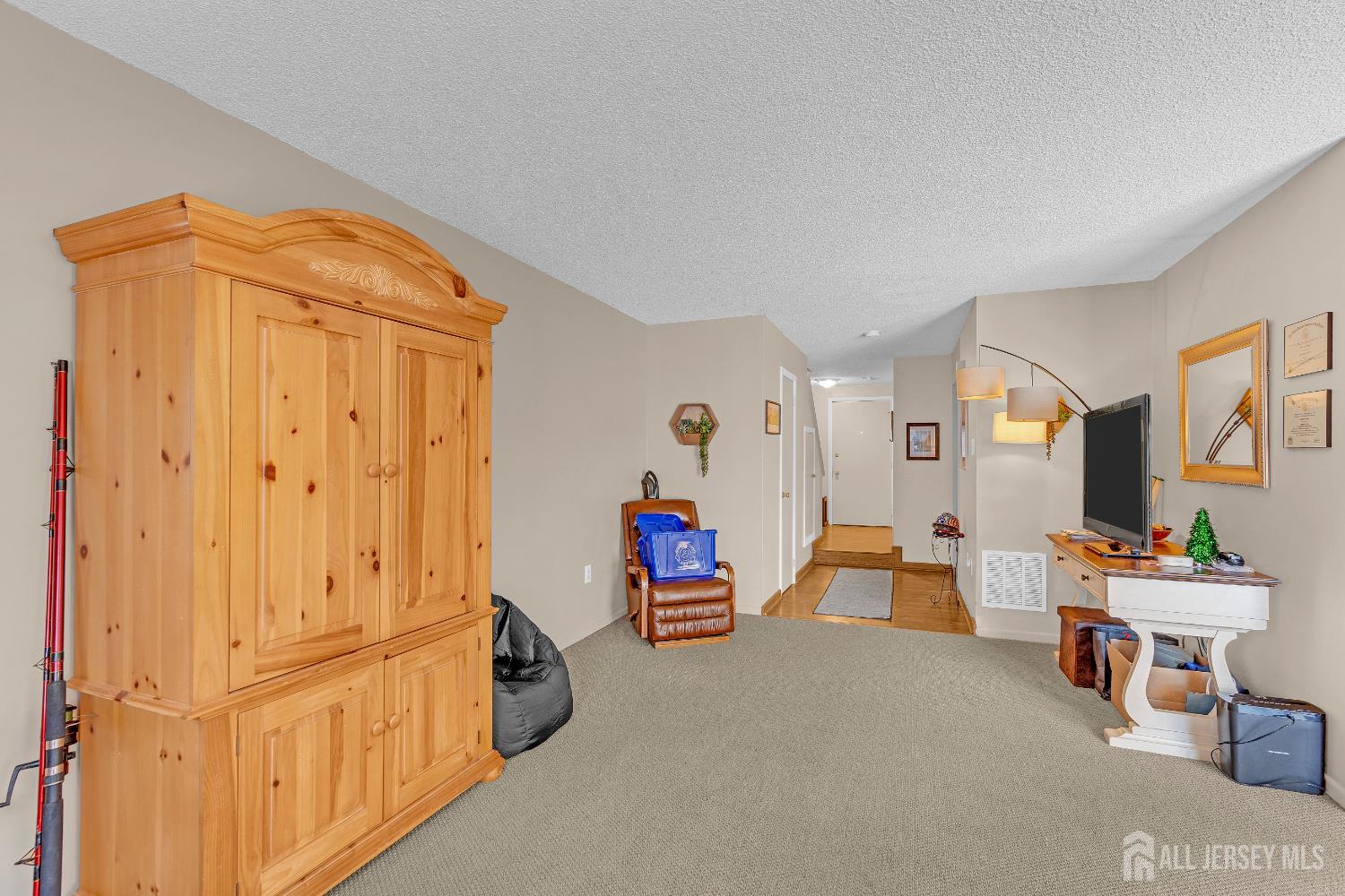 39 Hampshire Drive, Plainsboro, NJ, 08536 image 14