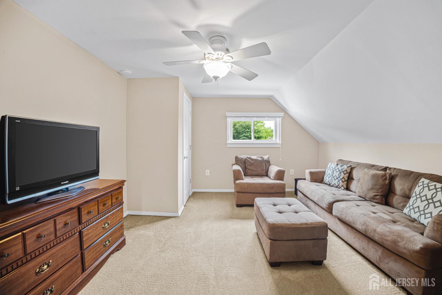 27 Sunrise Road, Old Bridge, NJ, 08857 image 40