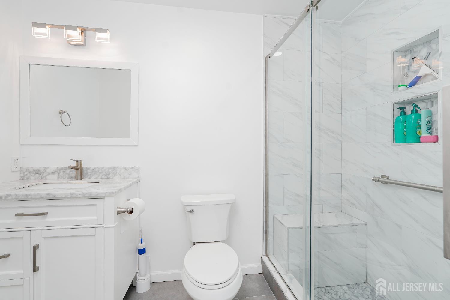 324 Oak Knoll Drive, Manalapan, NJ, 07726 image 19