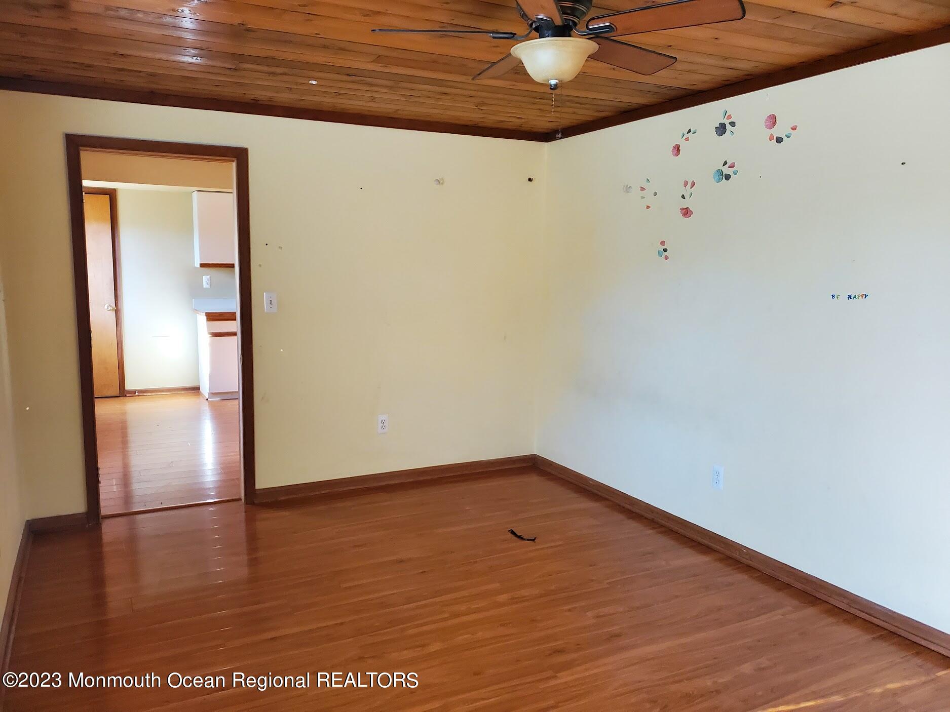 16 Pinewood Road, Howell, NJ, 07731 image 17