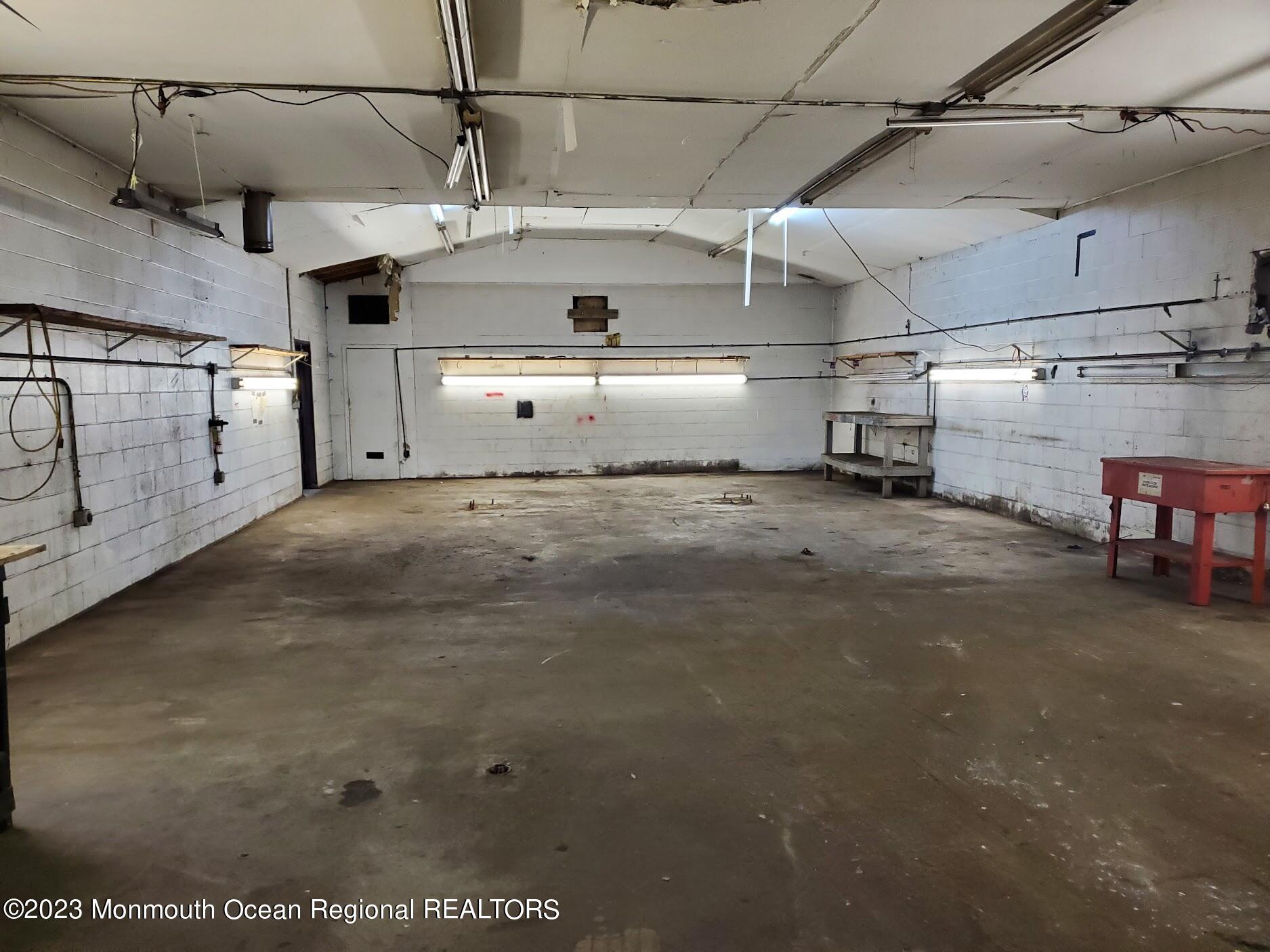 16 Pinewood Road, Howell, NJ, 07731 image 27