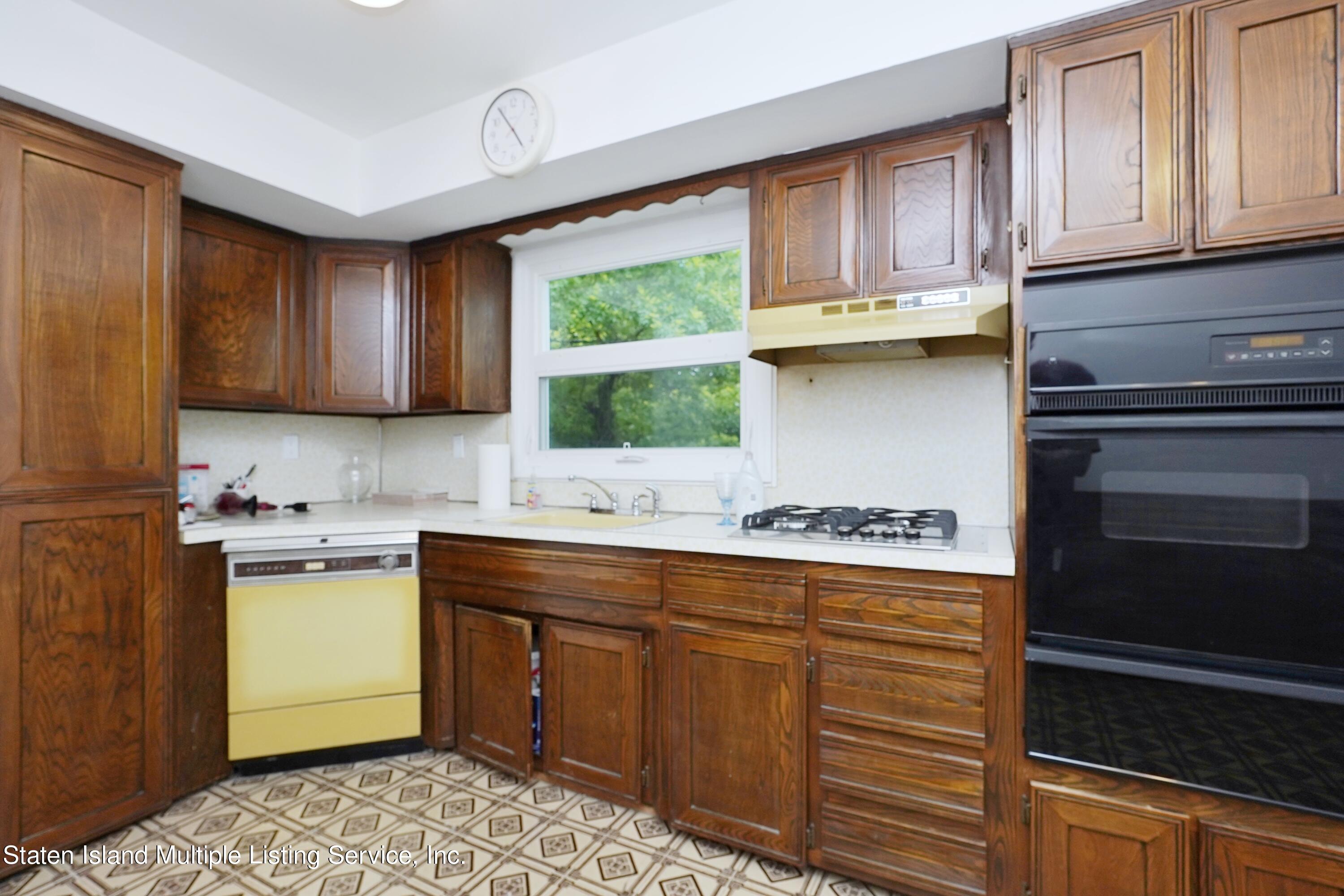 93 Donley Avenue Image 3