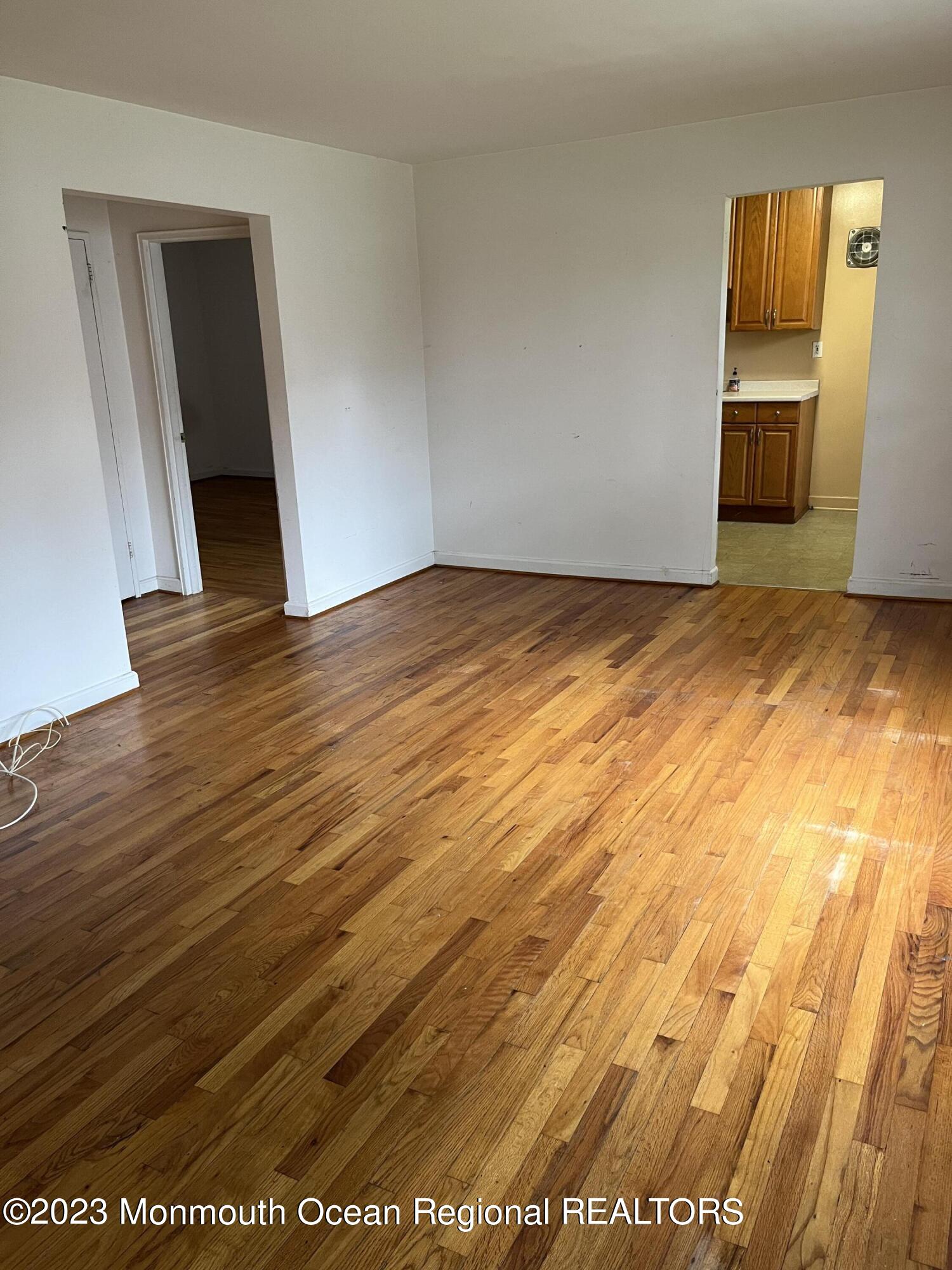 142 South Street 10-B Image 3