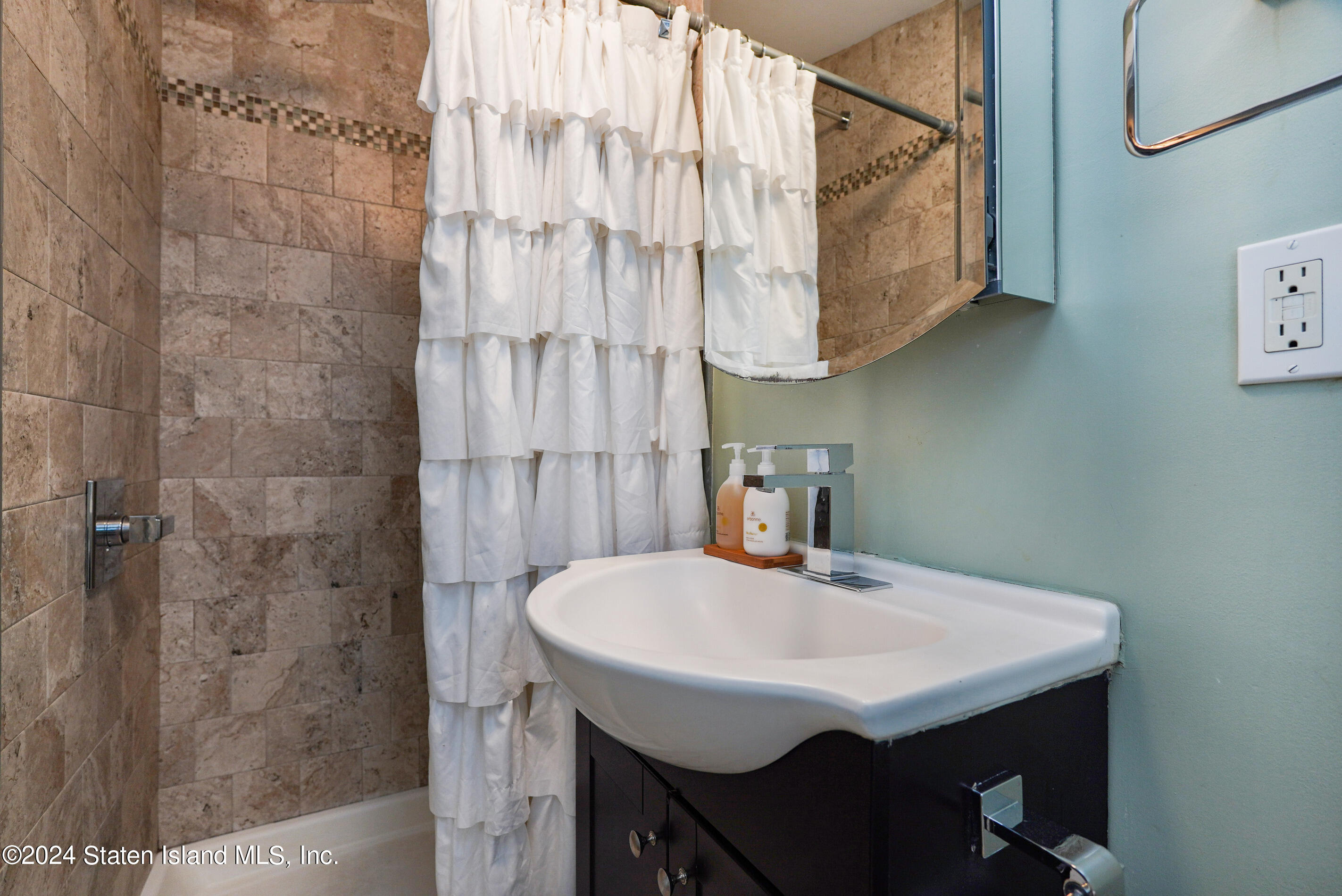 38 Milbank Road, Staten Island, NY, 10306 image 27