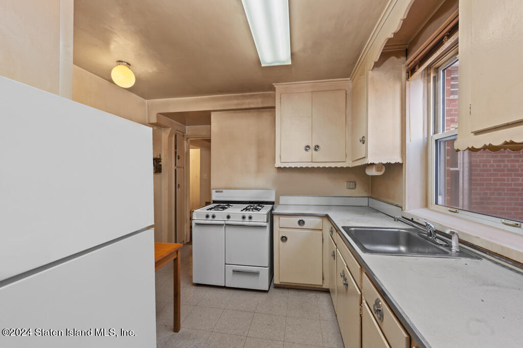 1717 E 18th Street 2t, Brooklyn, NY, 11229 image 10