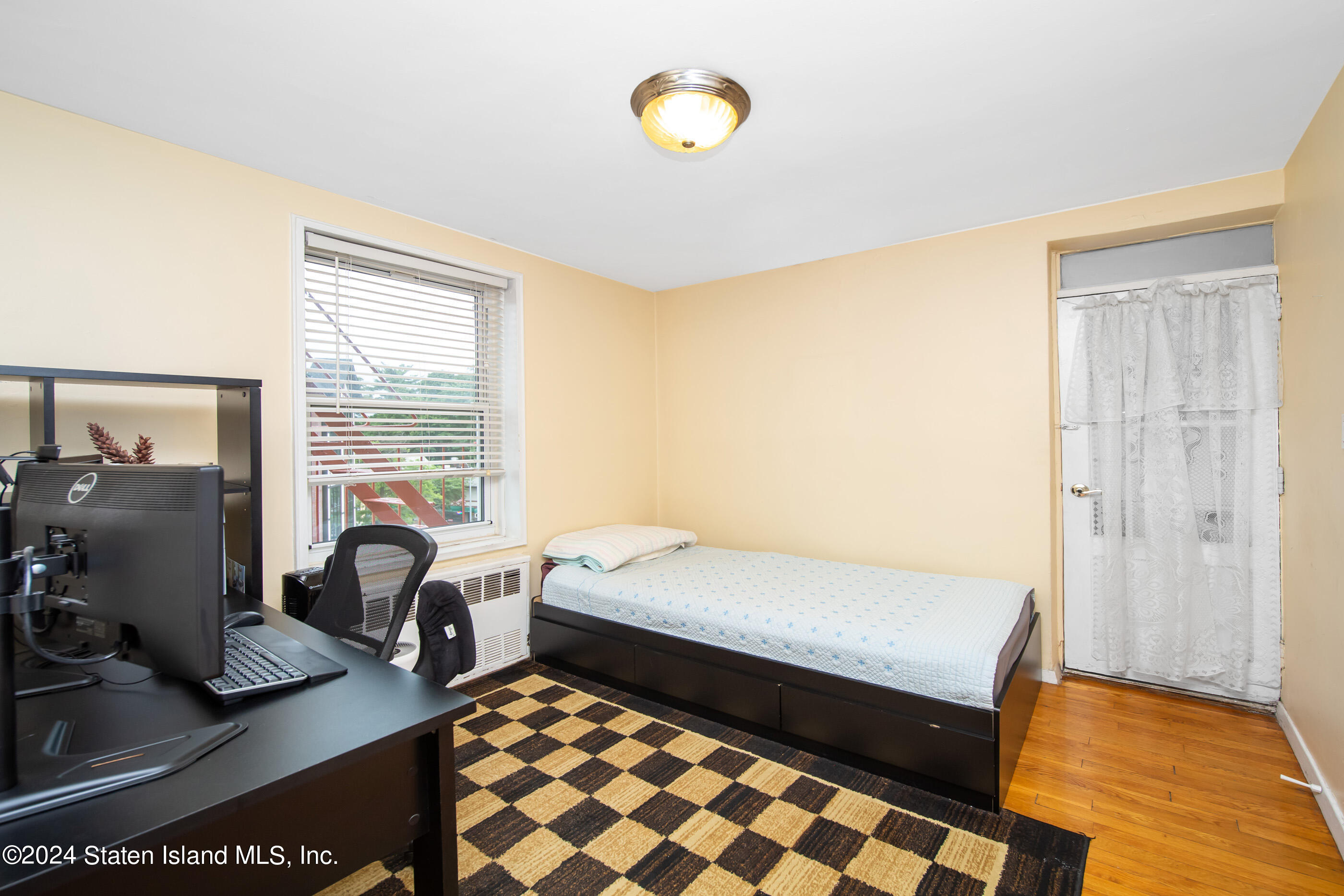 241-20 Northern Boulevard 5e, Queens, NY, 11362 image 17