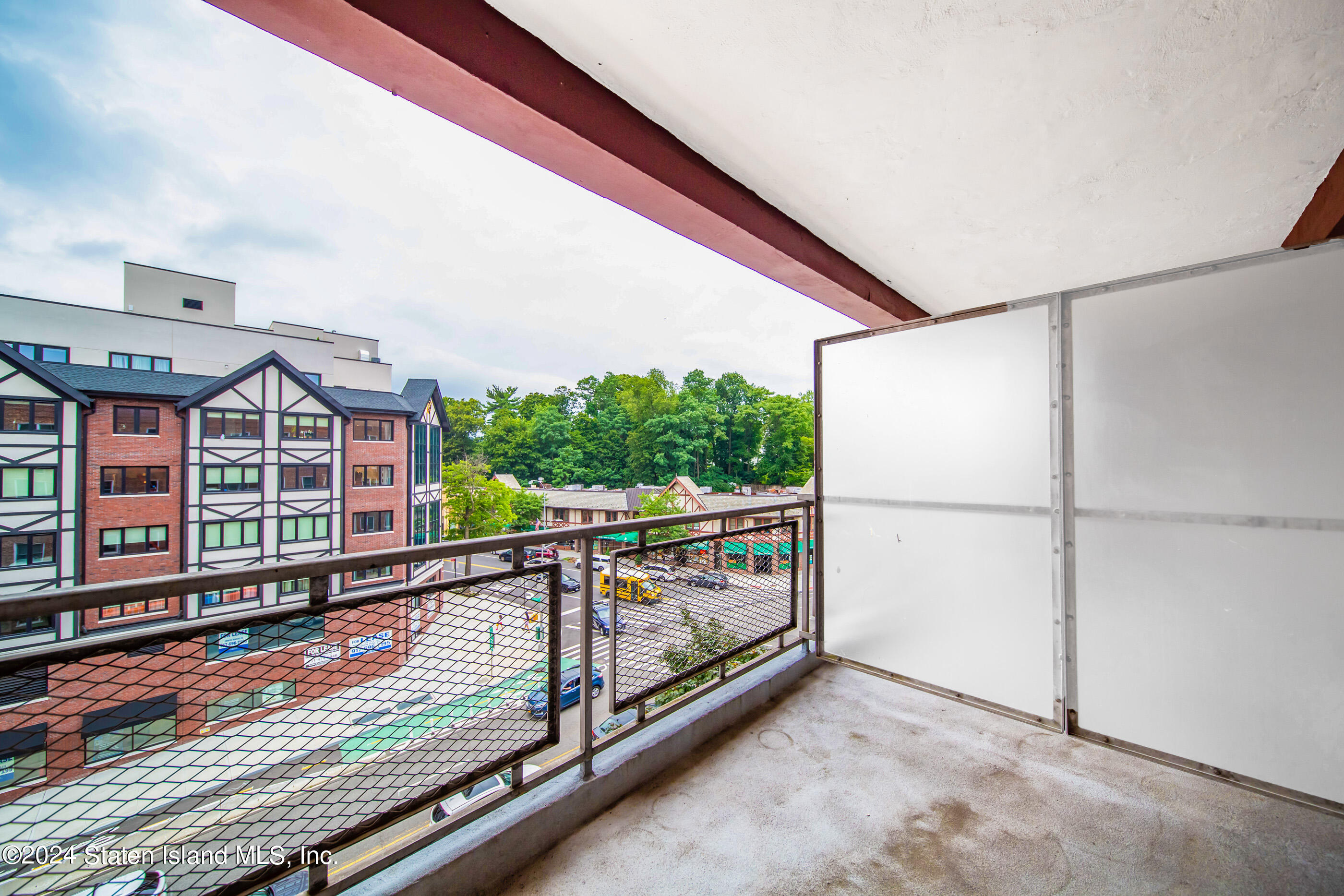 241-20 Northern Boulevard 5e, Queens, NY, 11362 image 22