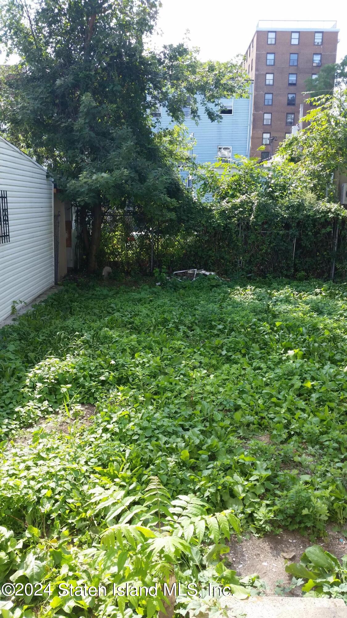30 Hudson Street Image 3