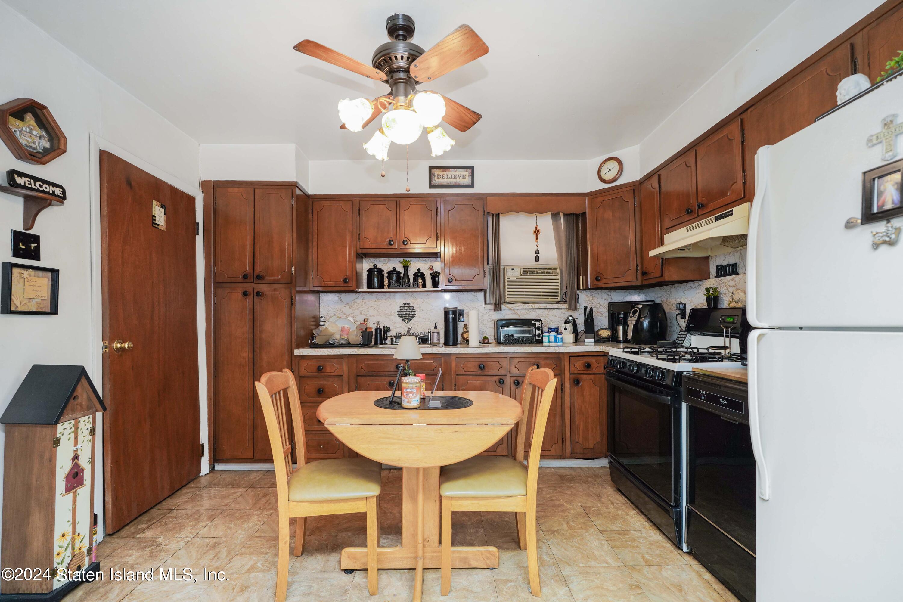 29 Kingsley Place, Staten Island, NY, 10301 image 7