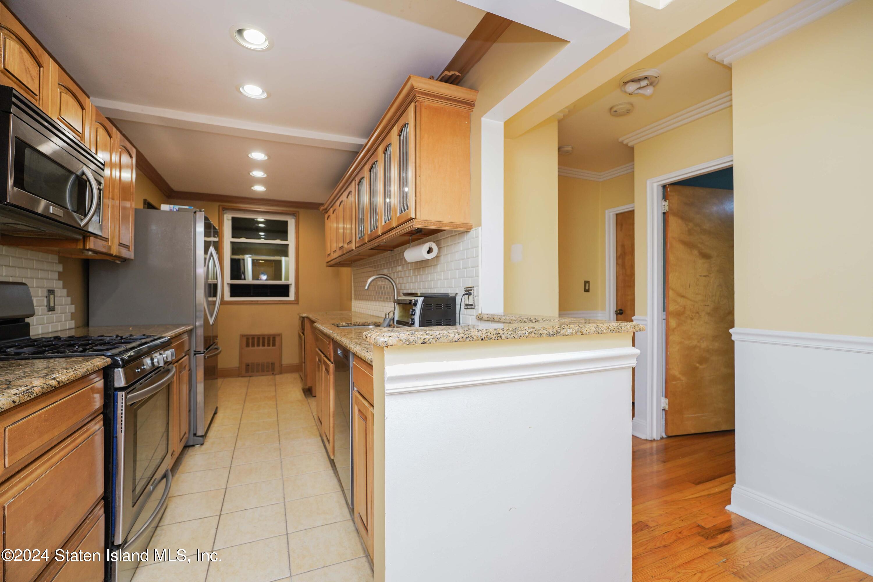 36 Hamilton Ave Avenue 3d, Staten Island, NY, 10301 image 10