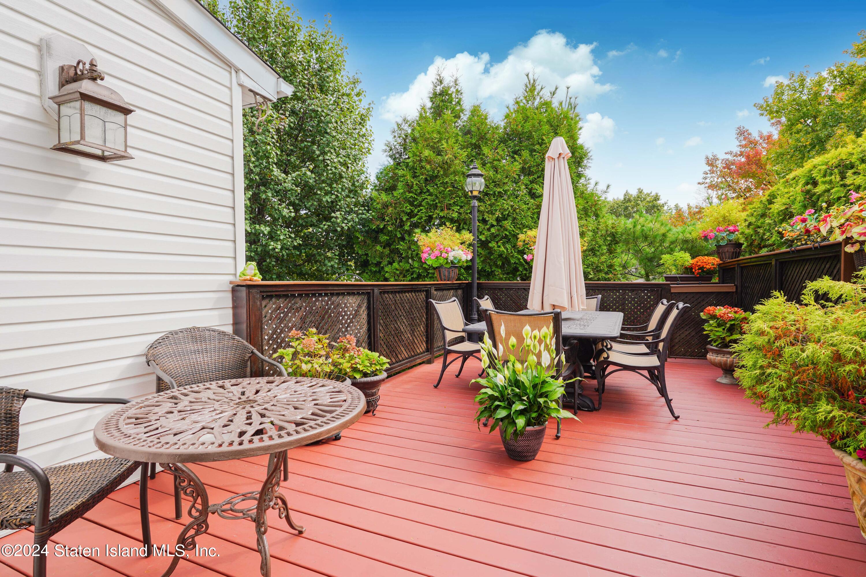 1260 Drumgoole Road, Staten Island, NY, 10312 image 16