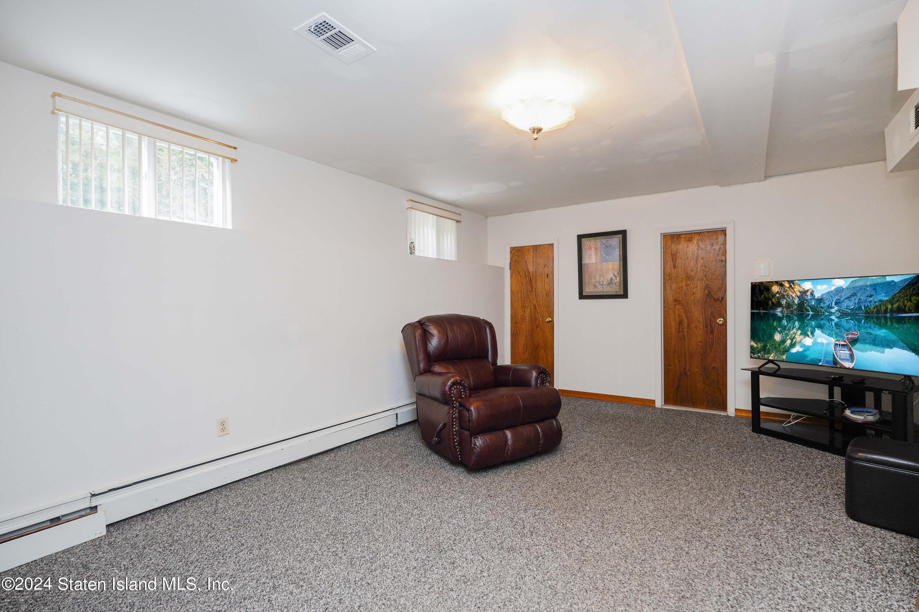 1260 Drumgoole Road, Staten Island, NY, 10312 image 39