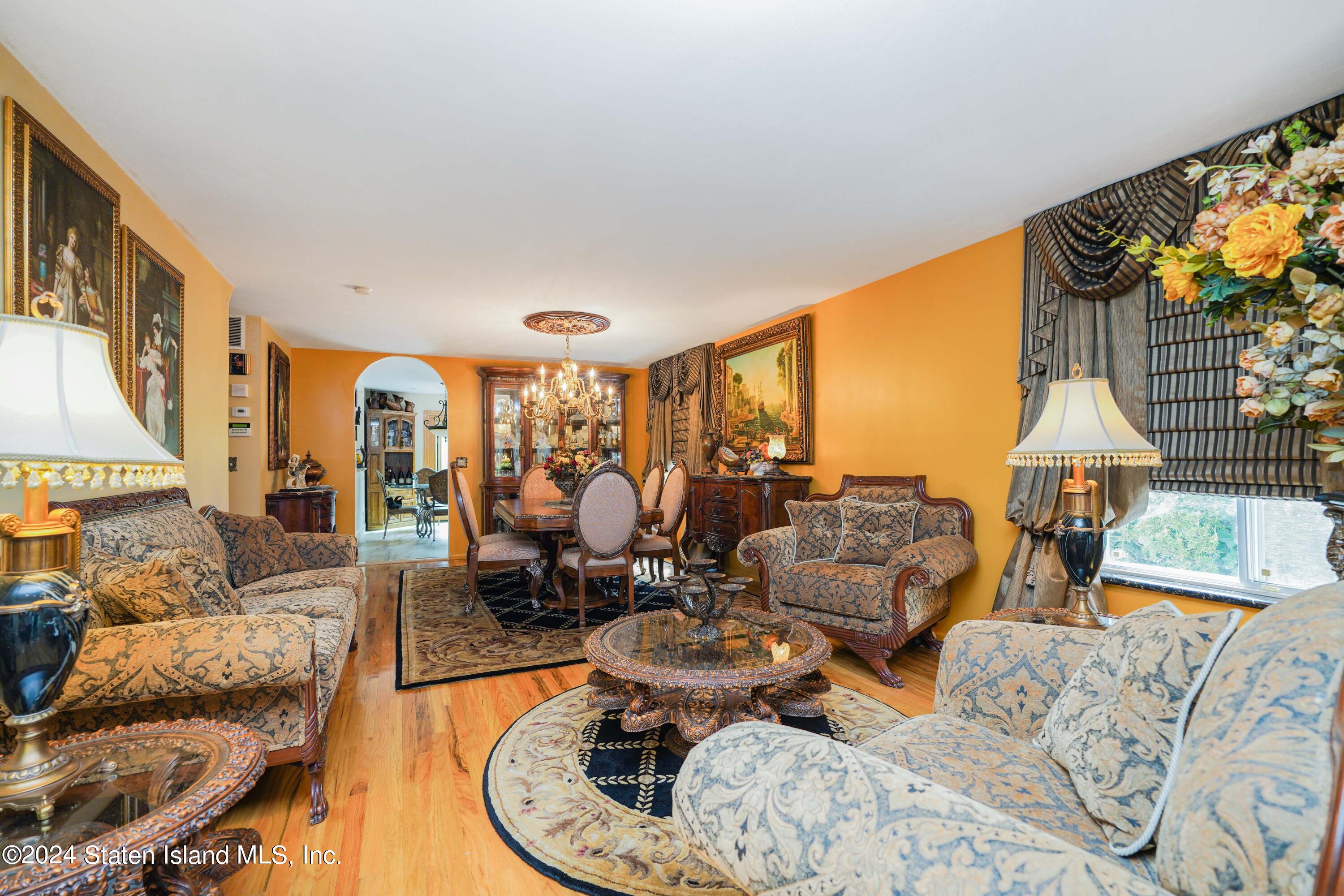 1260 Drumgoole Road, Staten Island, NY, 10312 image 7